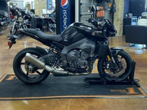 2023 Yamaha MT-10 10